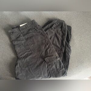 American Eagle Outfitters Black Womens Cargo Pants with Front Pockets